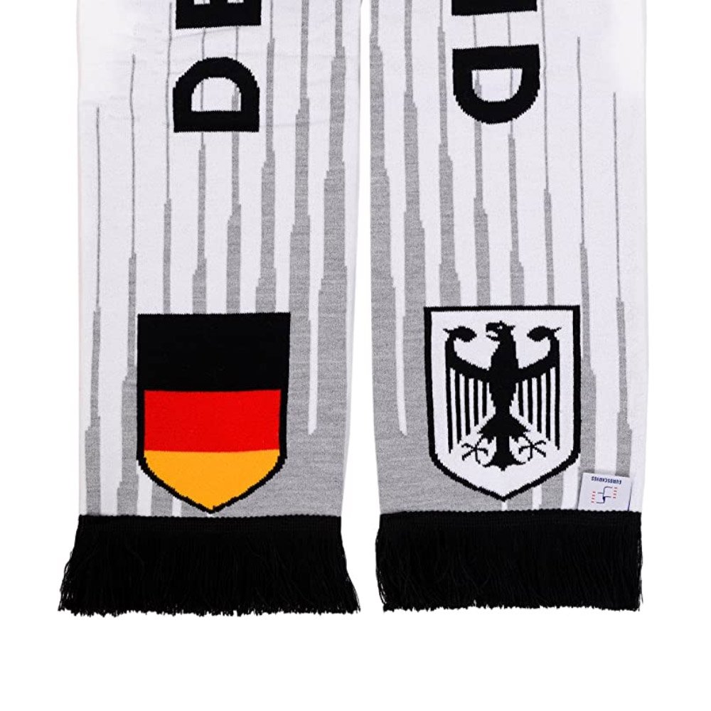 Custom Football Clubs Double Sided Scarf Knitted Acrylic High-Definition HD Knit Scarf for Soccer Custom Football Clubs Double Sided Scarf Knitted Acrylic High-Definition HD Knit Scarf for Soccer